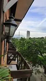 Oyo 424 La Florentina Pensionne 2*