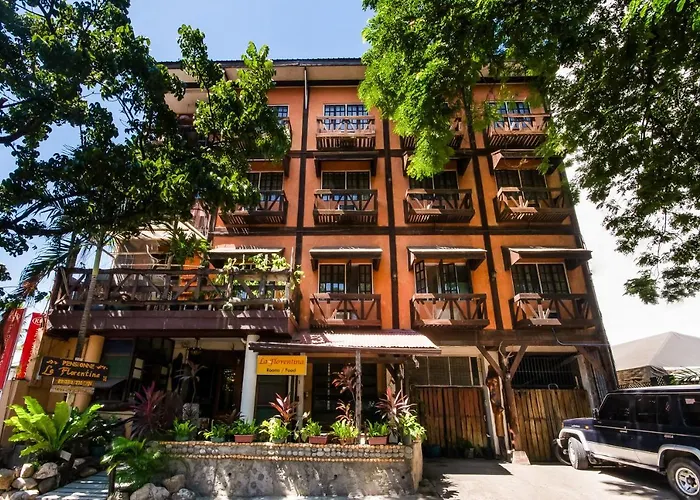 Oyo 424 La Florentina Pensionne 2* 세부